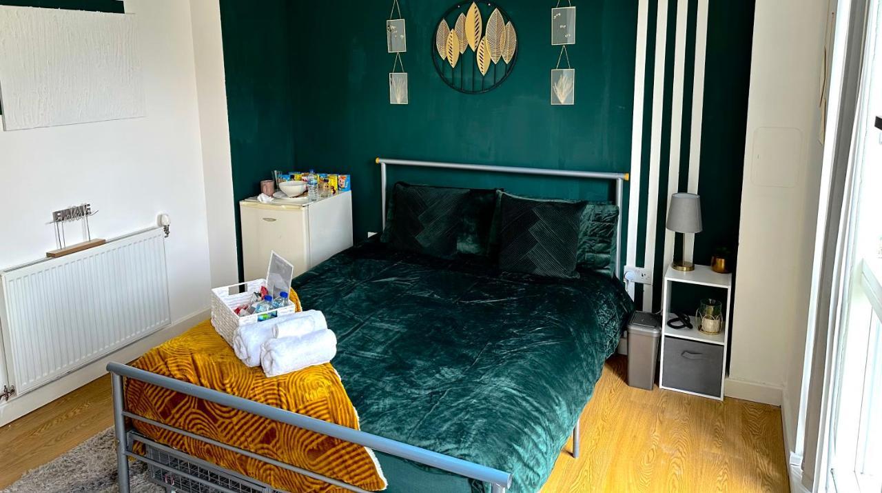 Comfortable Private In Bermondsey Homestay *