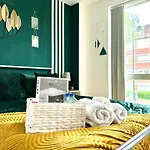 Comfortable Private Room In Bermondsey